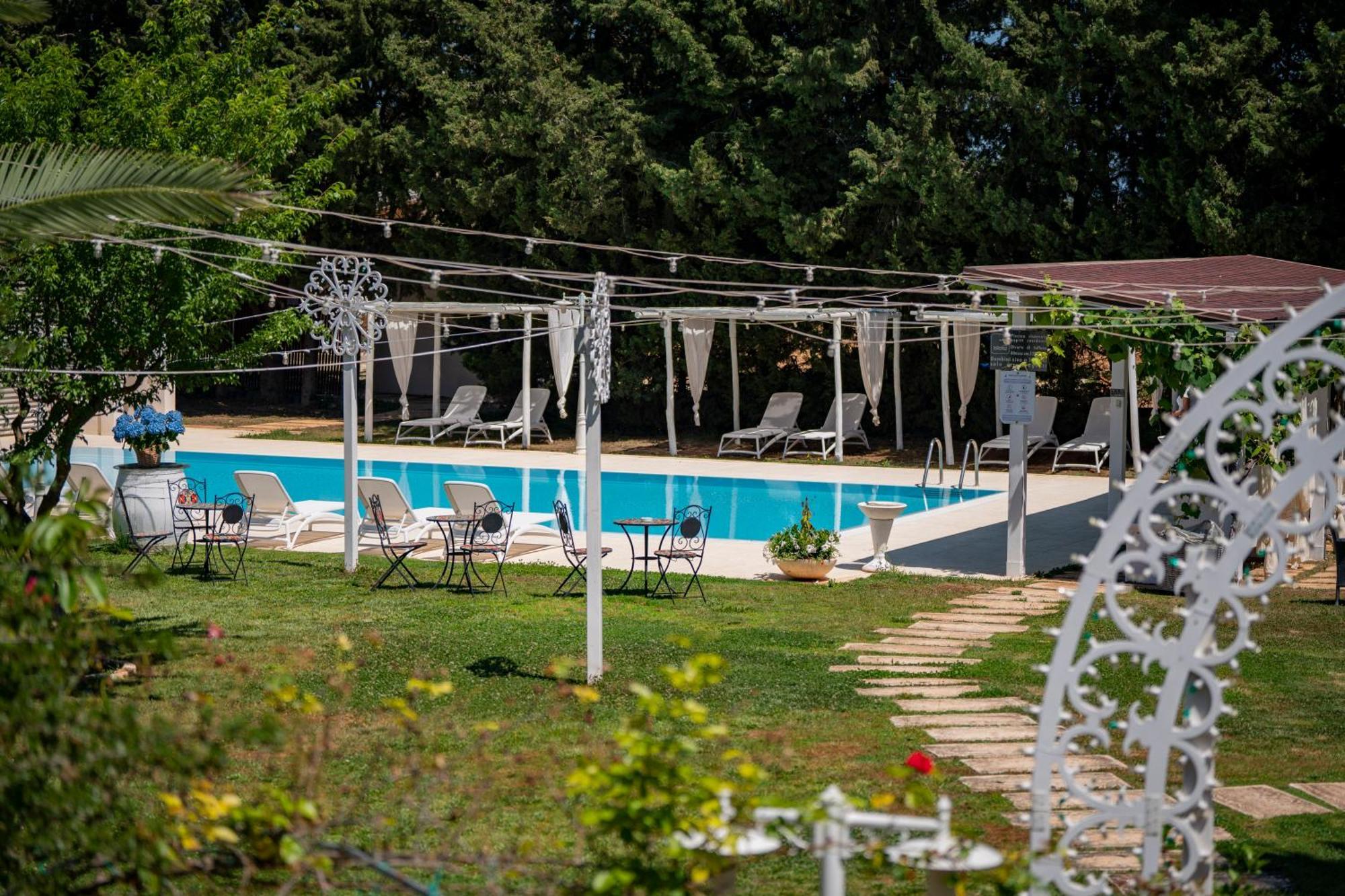 Masseria Montepaolo Dimora Di Charme Conversano Exterior photo