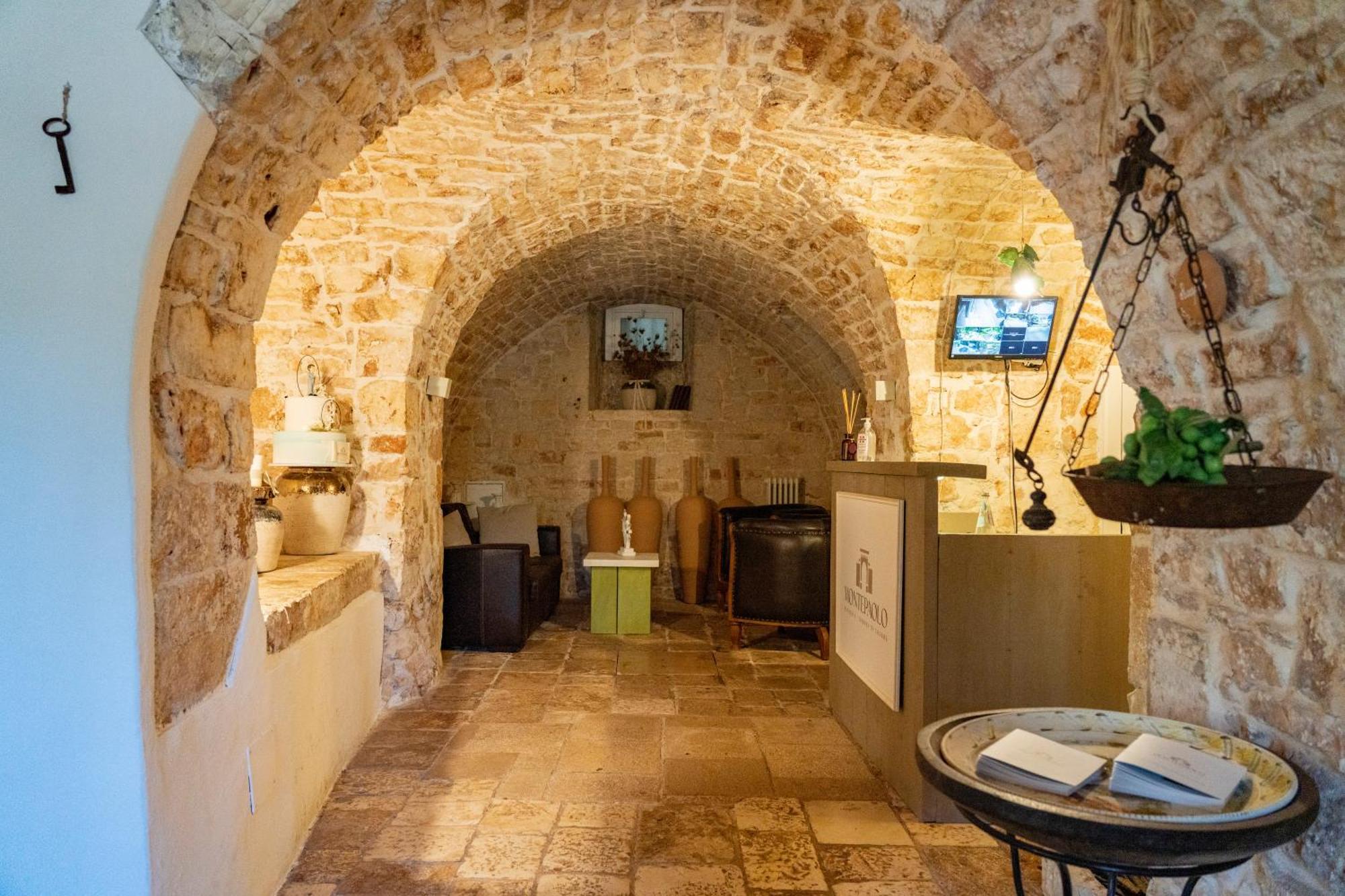 Masseria Montepaolo Dimora Di Charme Conversano Exterior photo